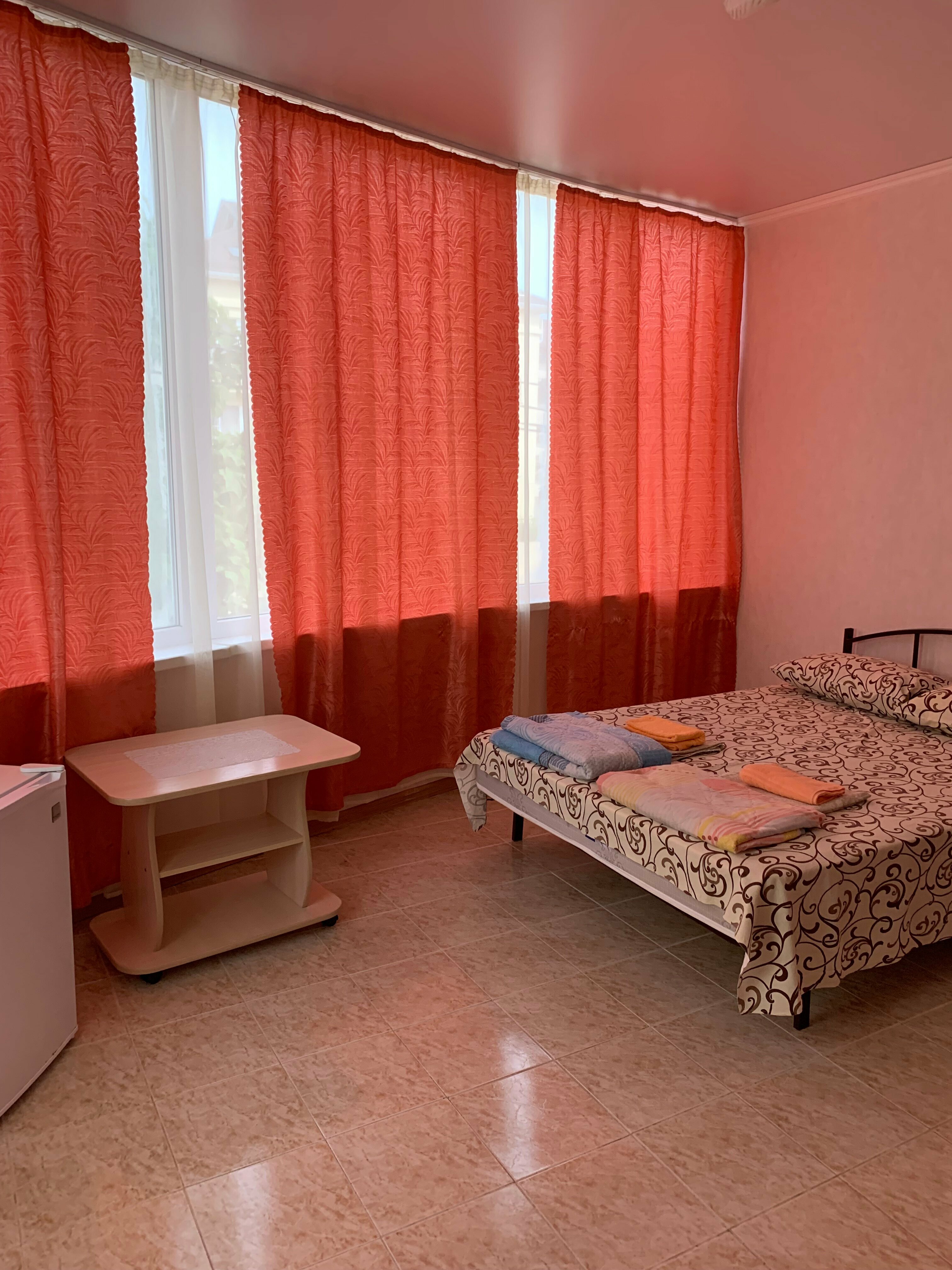 Стандартный трехместный номер