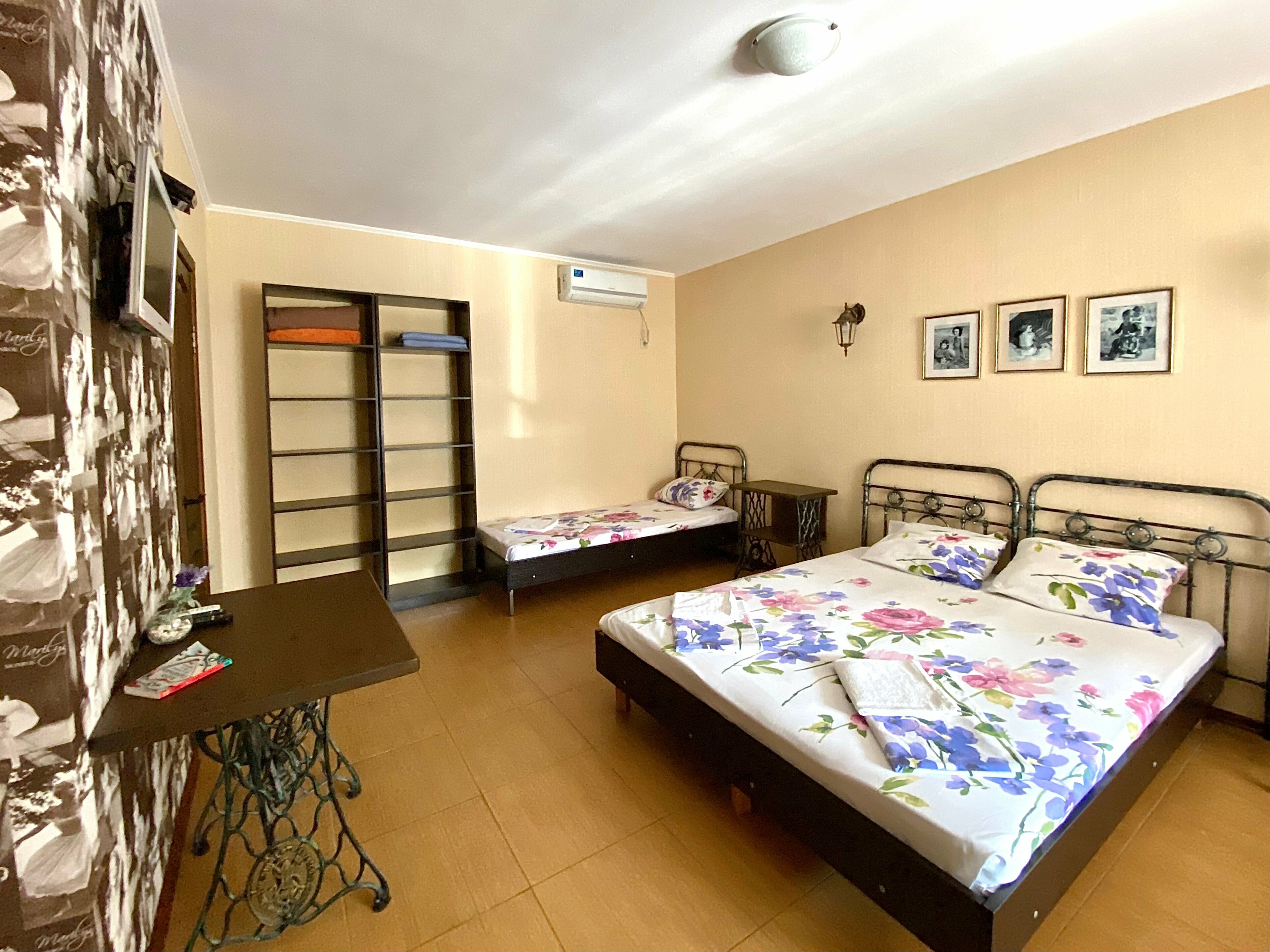 Стандартный четырехместный номер