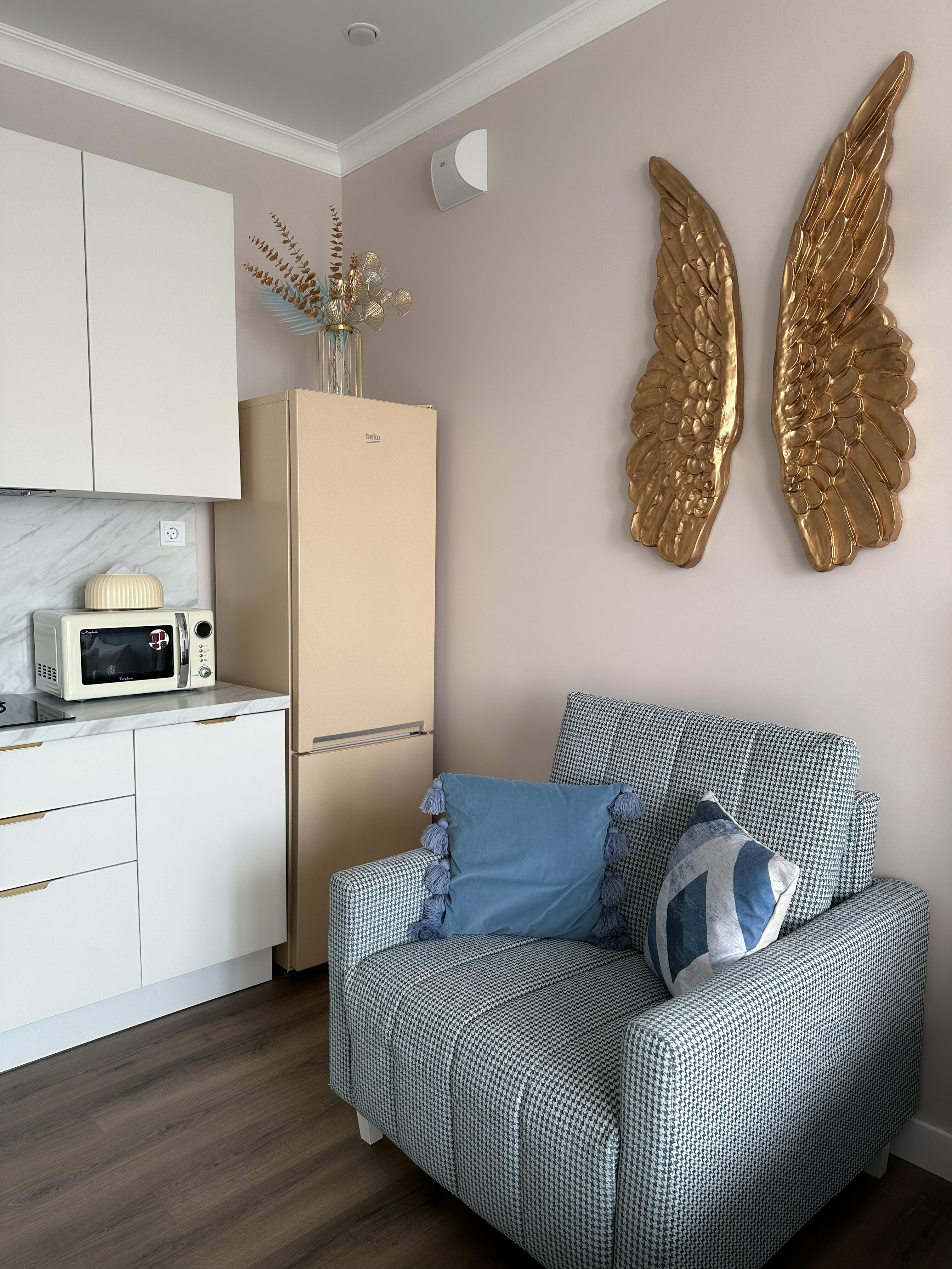 Апартаменты-студия с видом на море