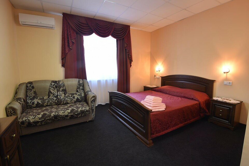 Семейный номер с ванной комнатой