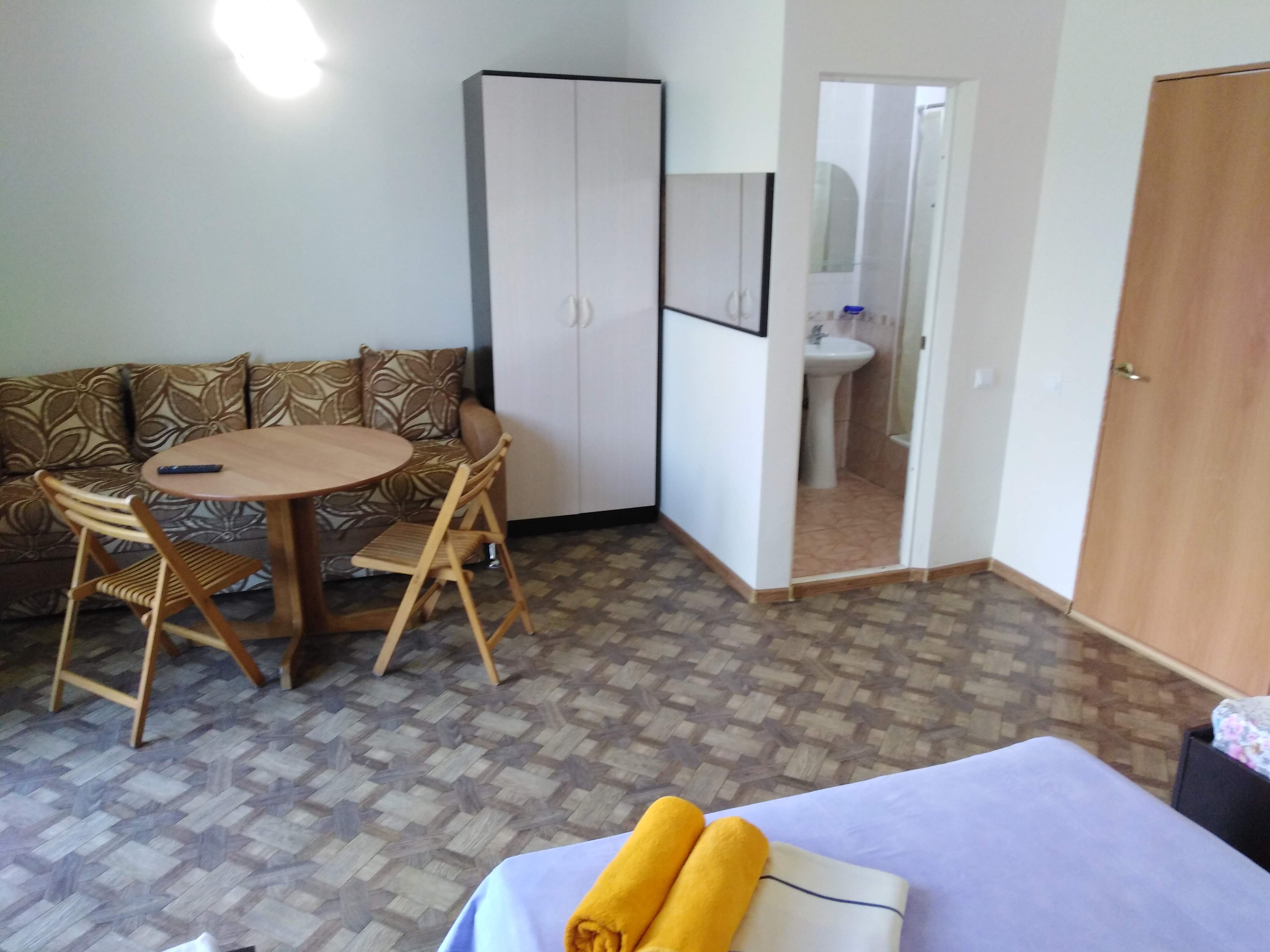 Семейный номер с видом на горы