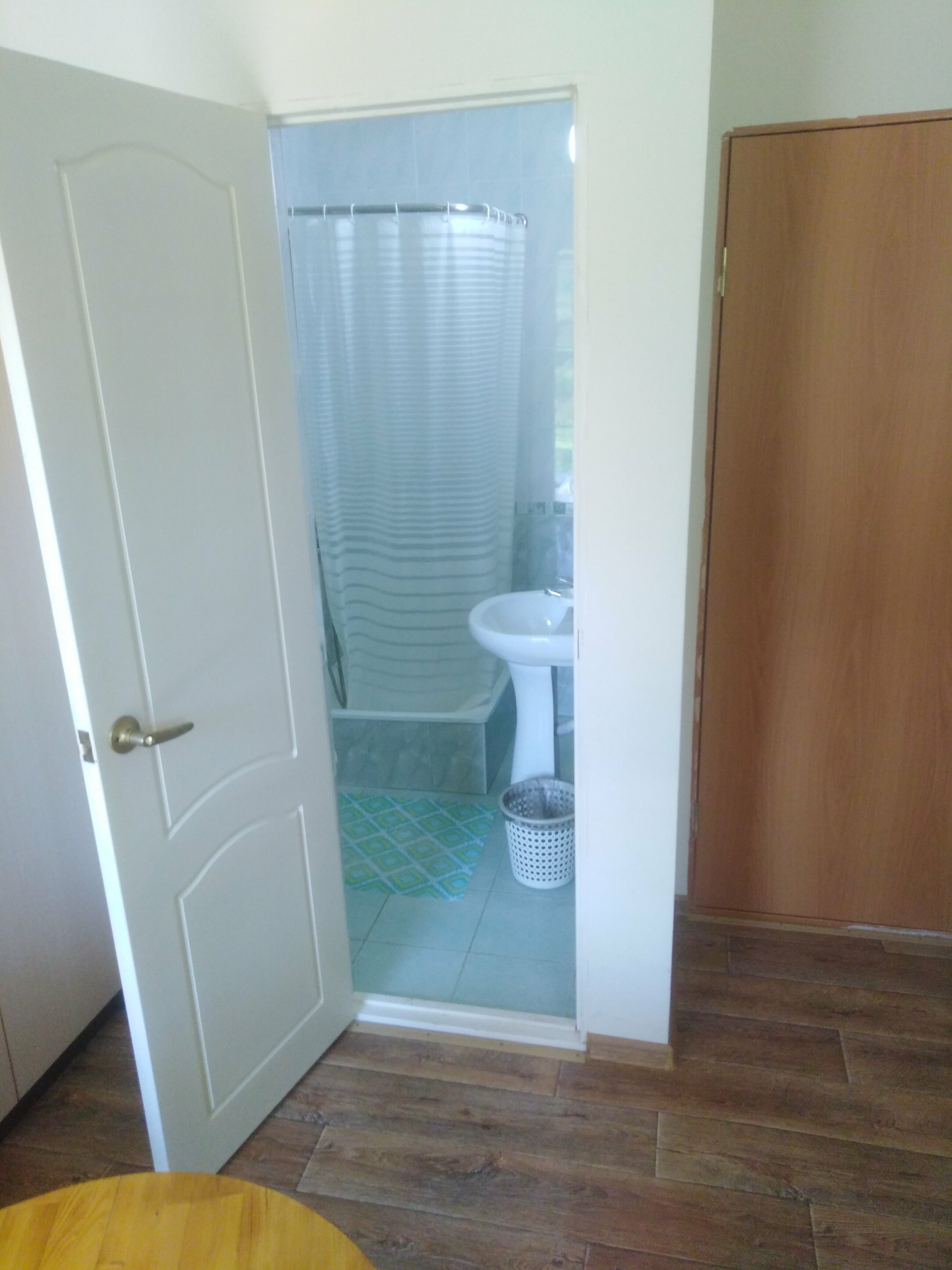 Трехместный номер с видом на сад