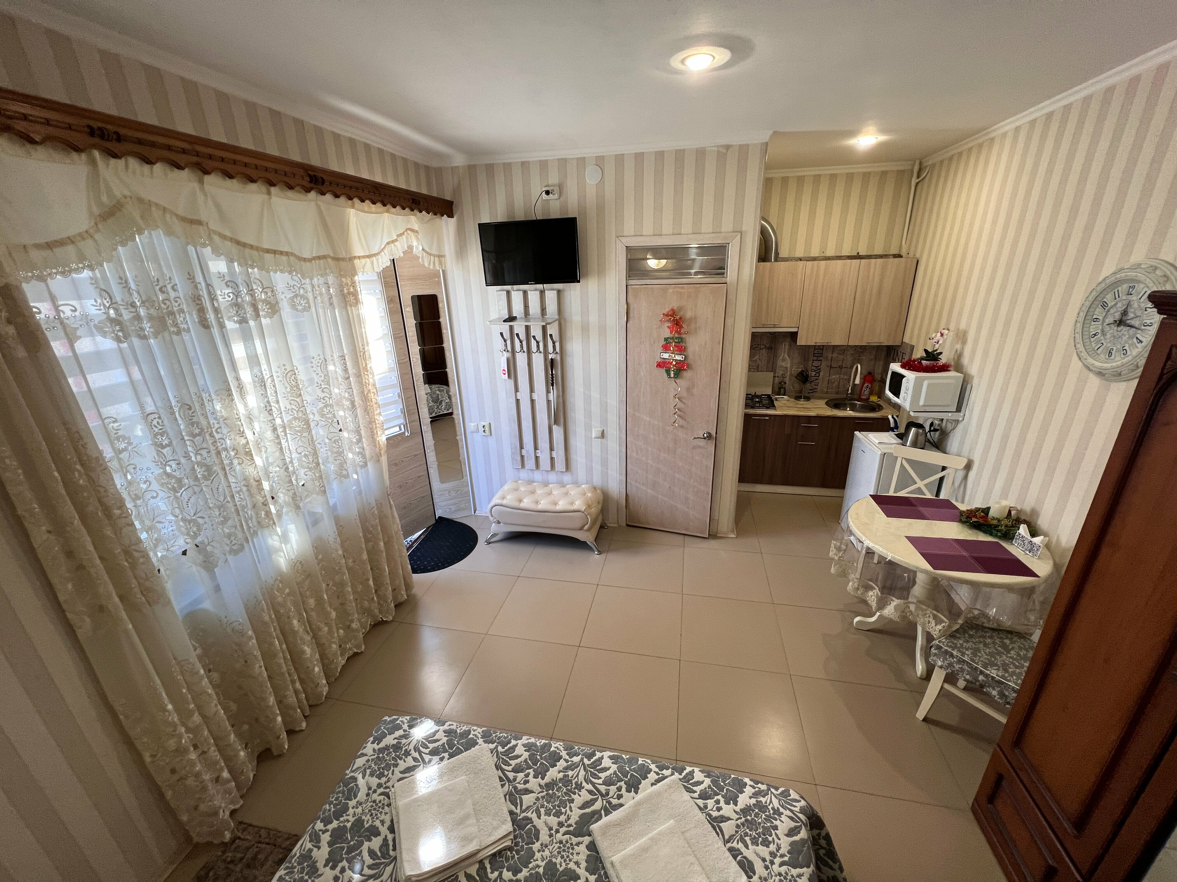 Улучшенный двухместный номер с 1 кроватью