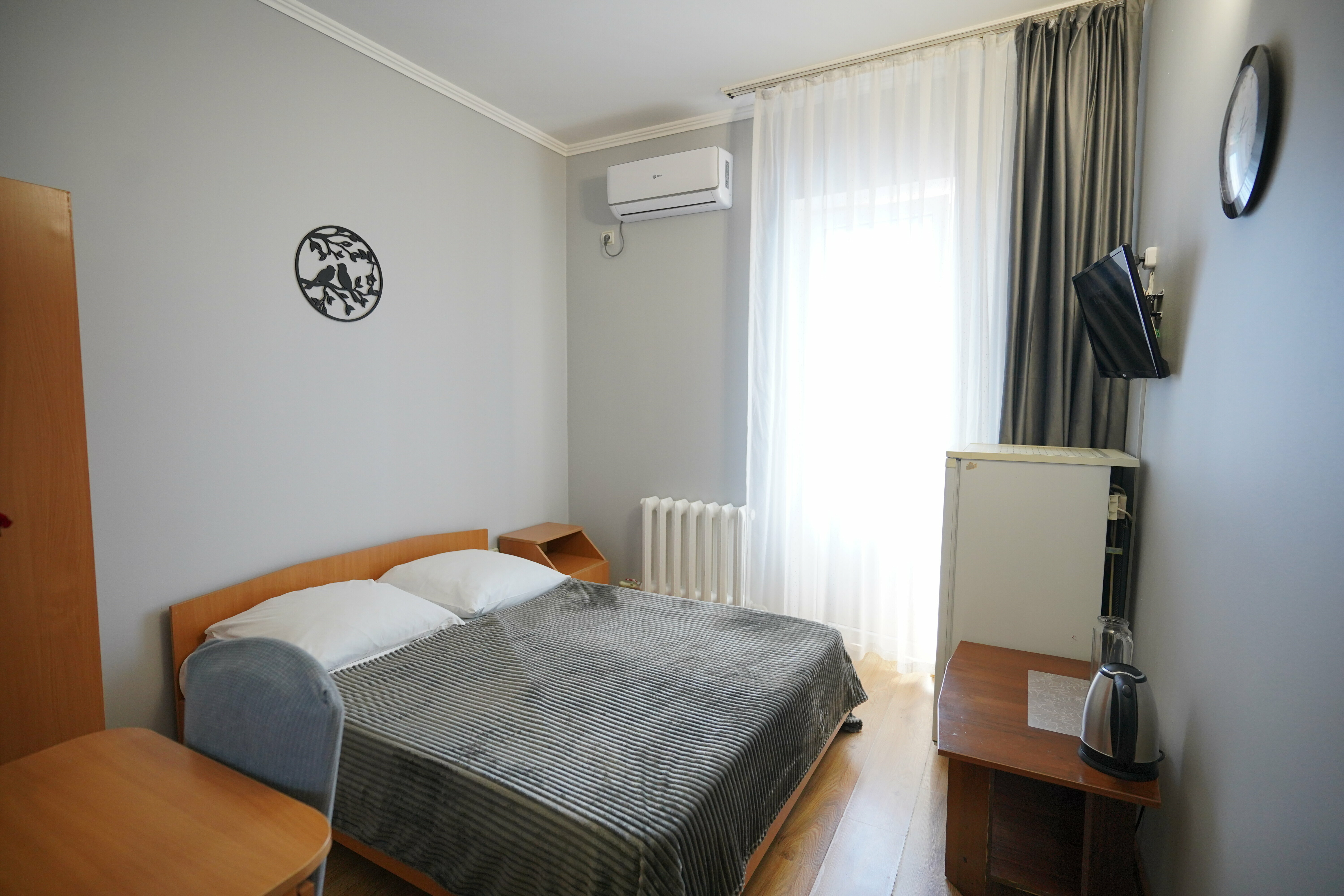 Небольшой двухместный номер с 1 кроватью