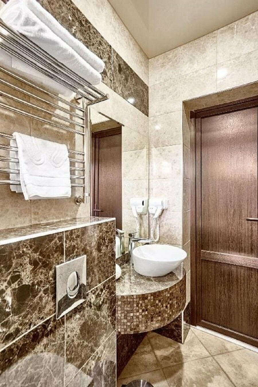 Двухместный номер Делюкс с 1 кроватью или 2 отдельными кроватями и балконом