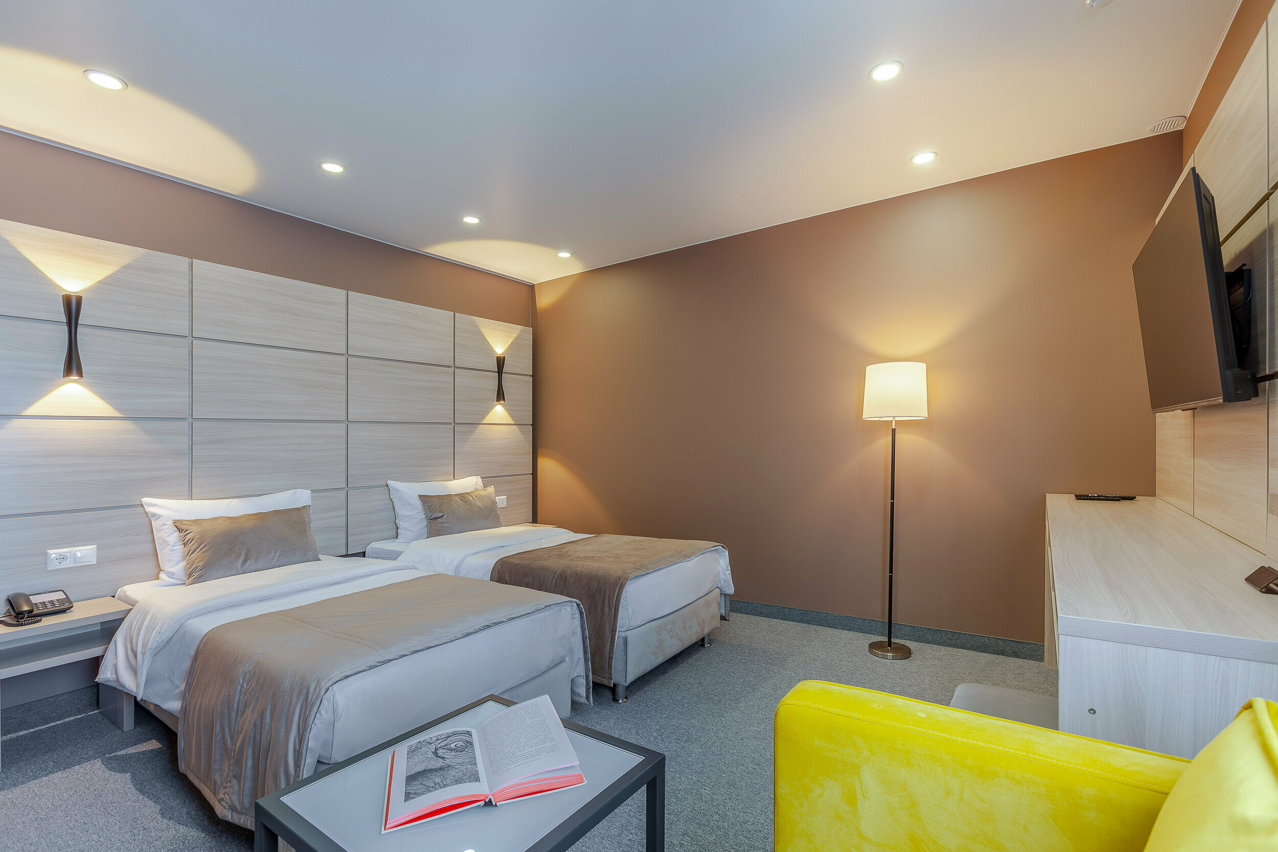 Улучшенный двухместный номер с 1 кроватью или 2 отдельными кроватями, вид на город