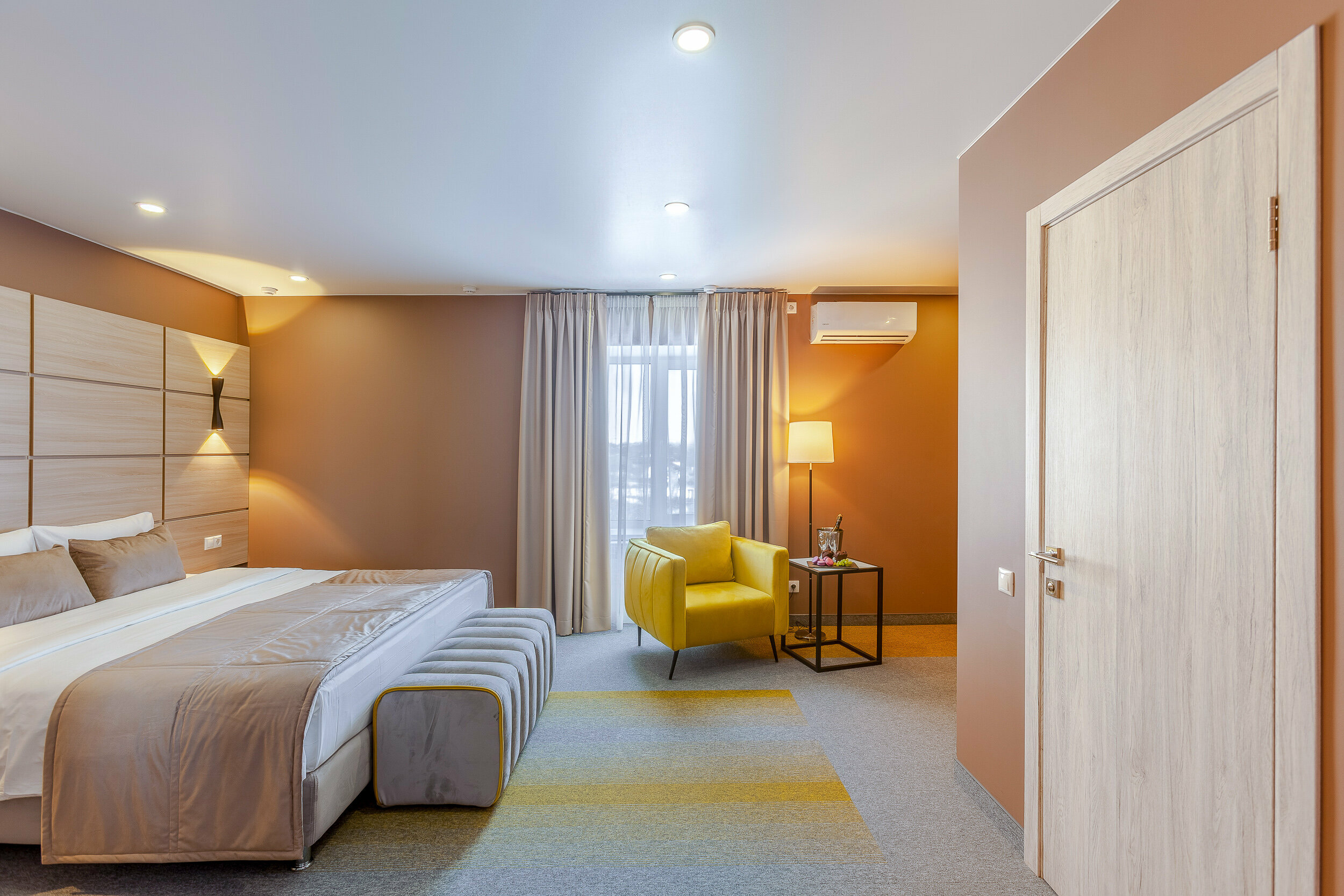 Улучшенный двухместный номер Делюкс с 1 кроватью или 2 отдельными кроватями