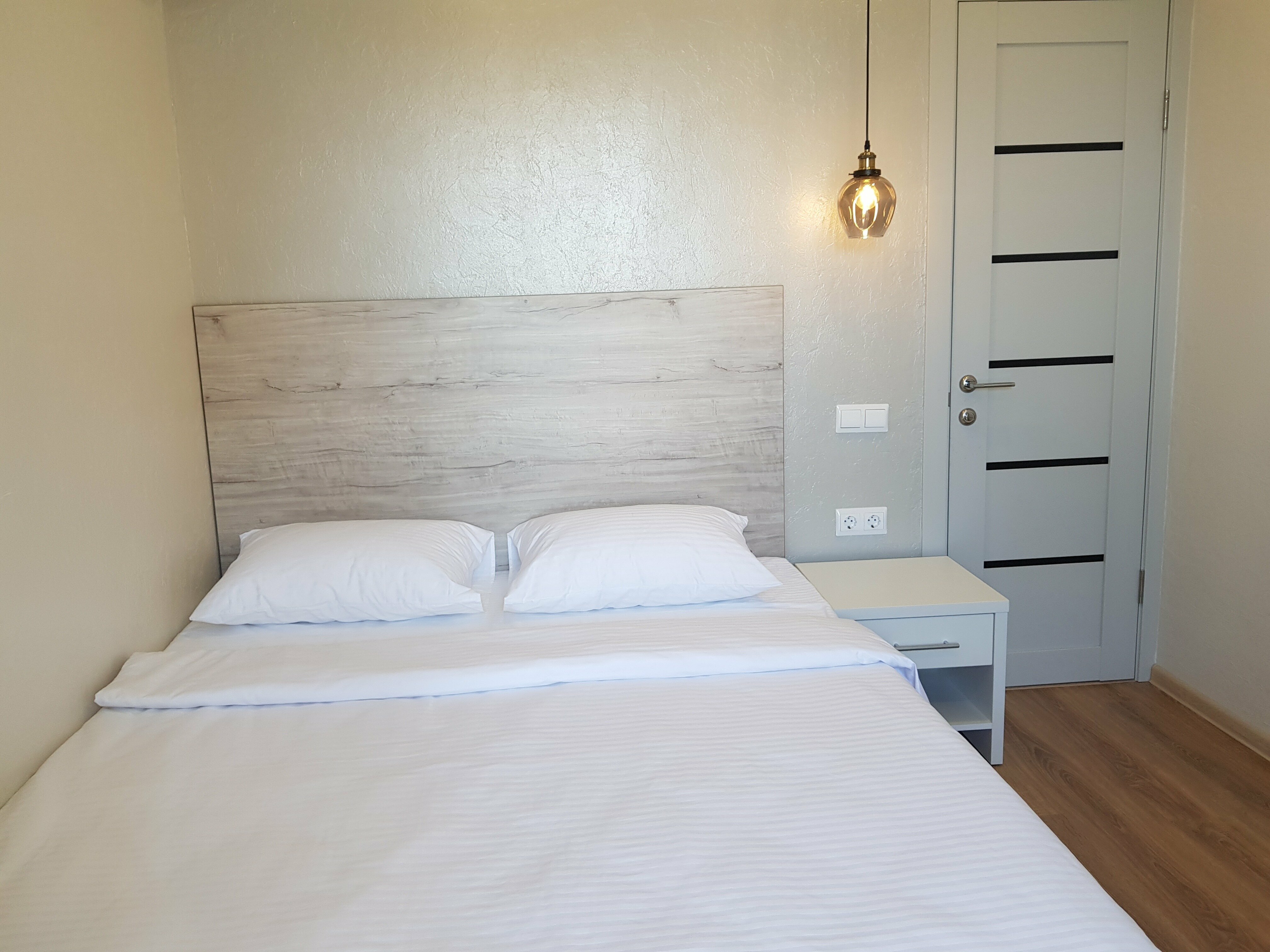 Небольшой двухместный номер с 1 кроватью