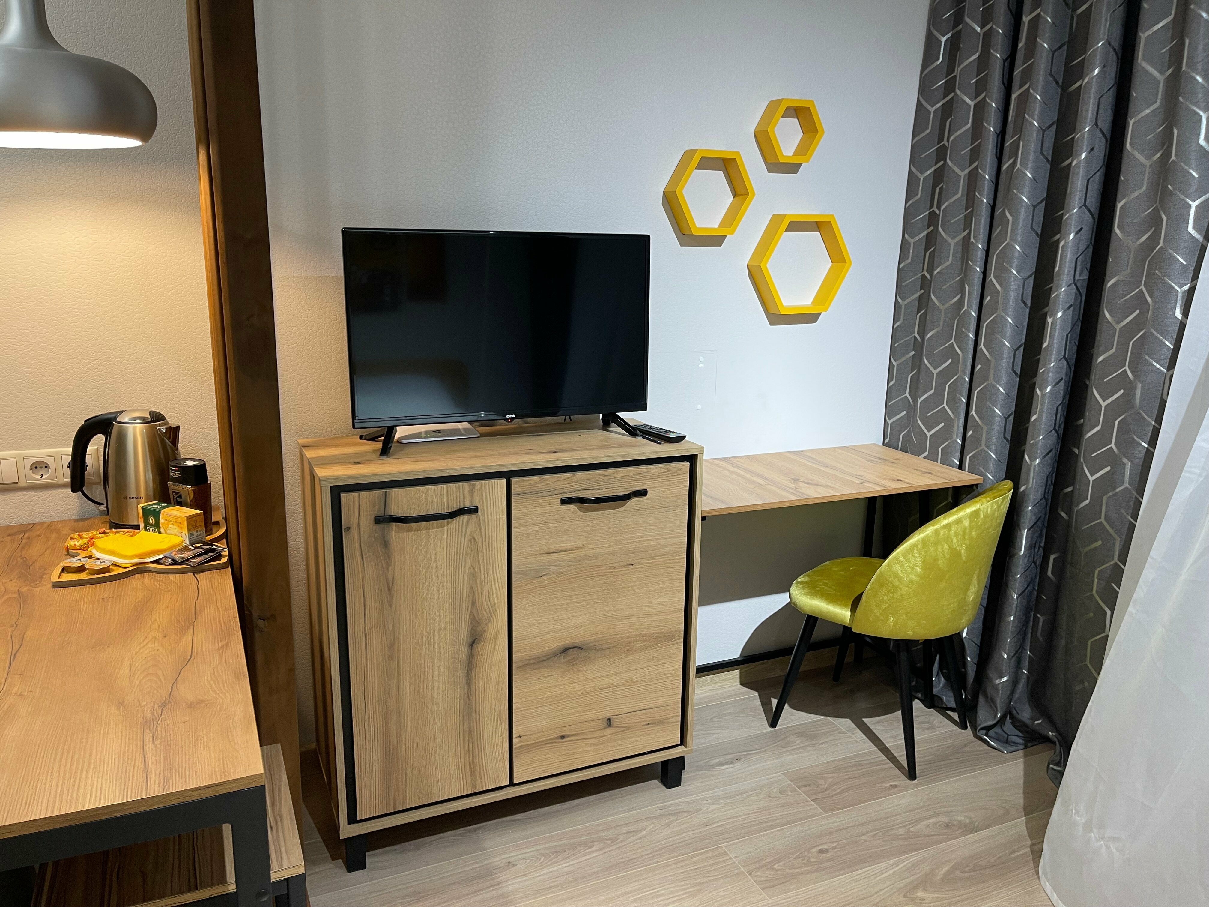 Трехместный номер с видом на город