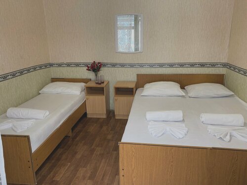 Бюджетный трехместный номер в Хочу на море