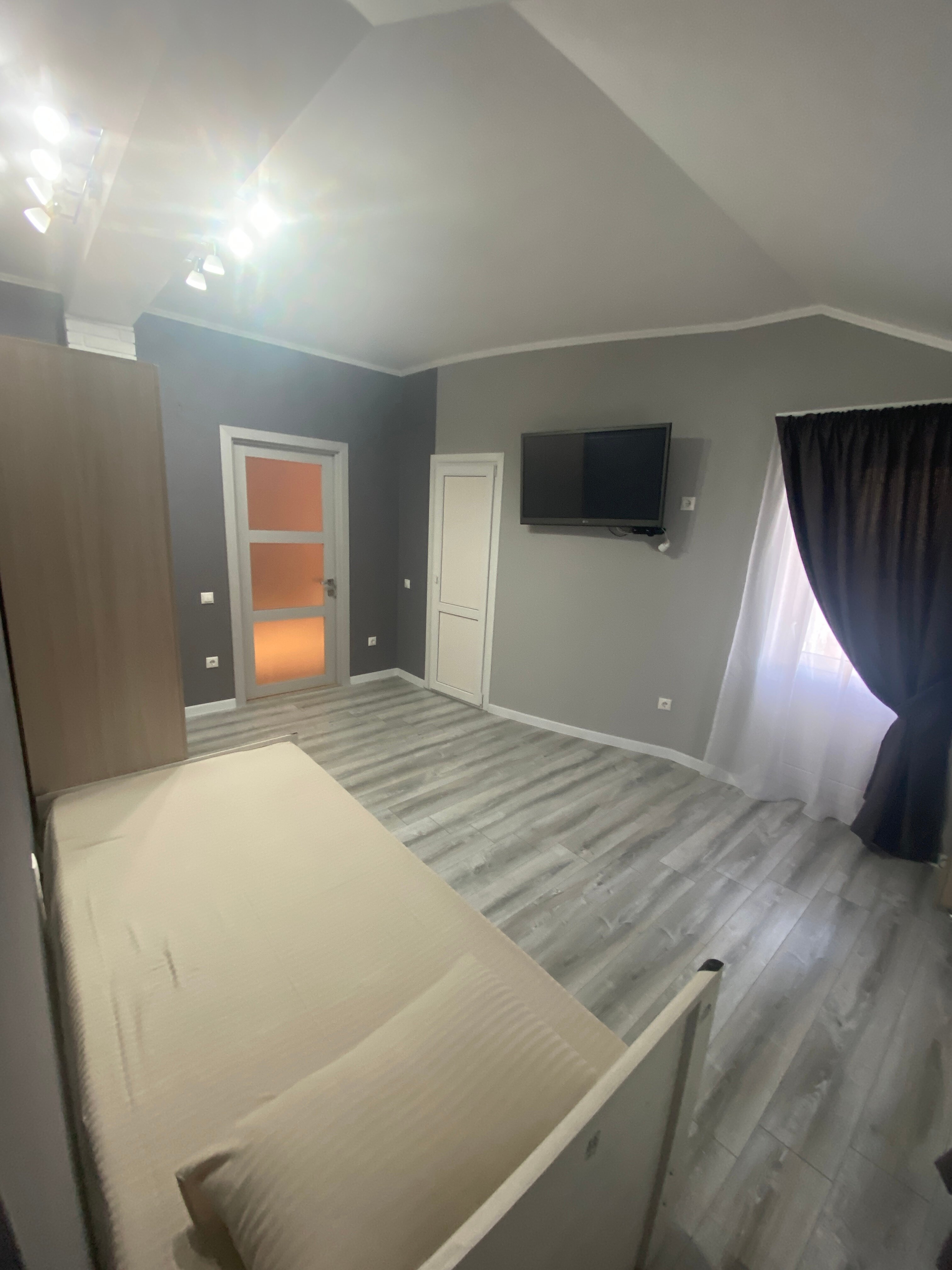 Семейный номер с балконом