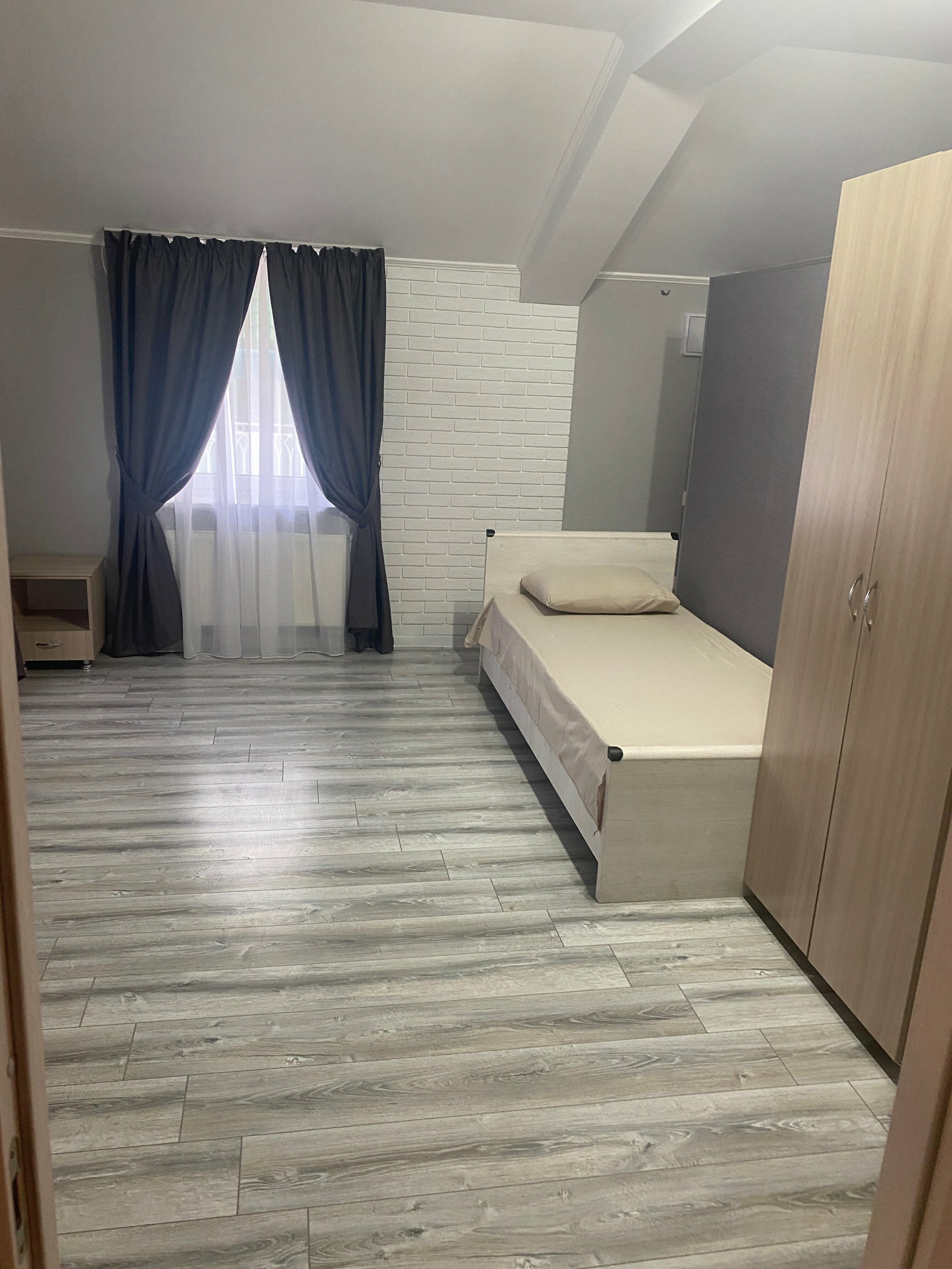 Семейный номер с балконом