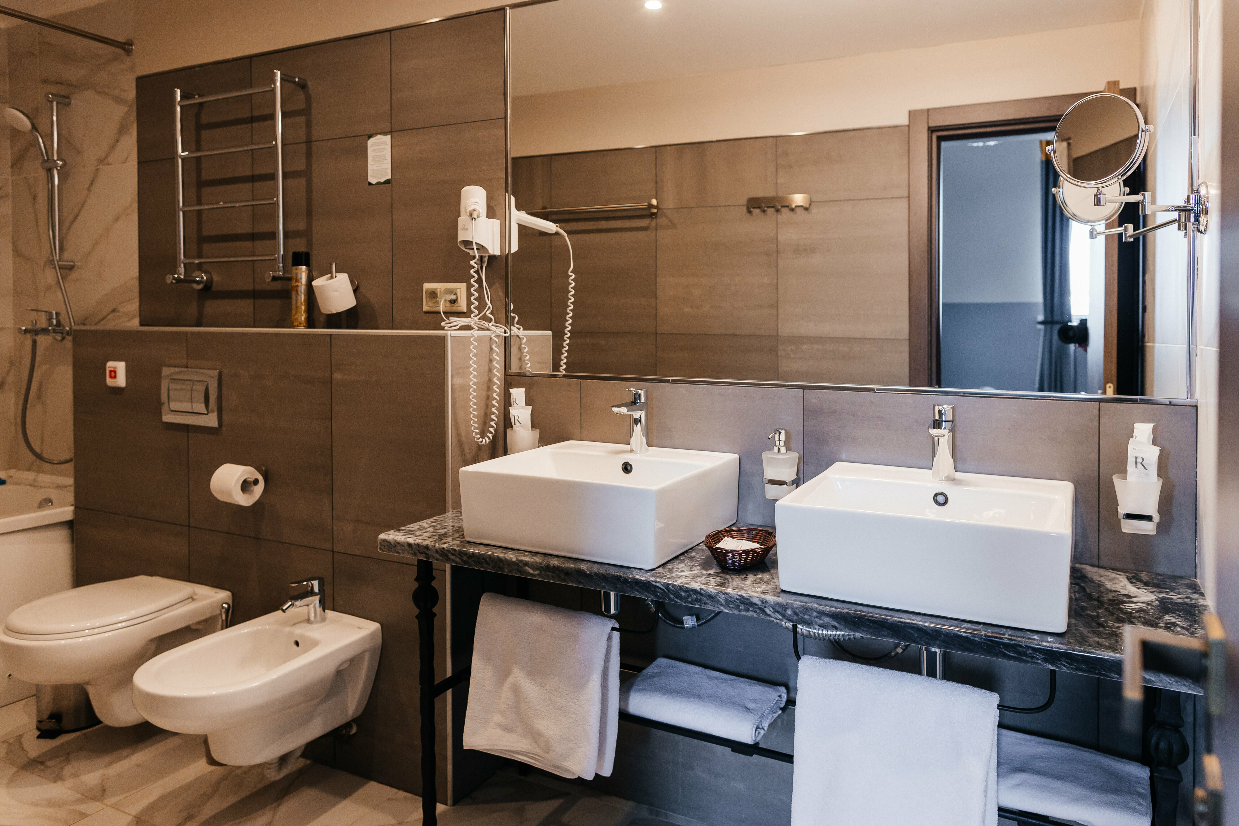 Двухуровневый номер-студия