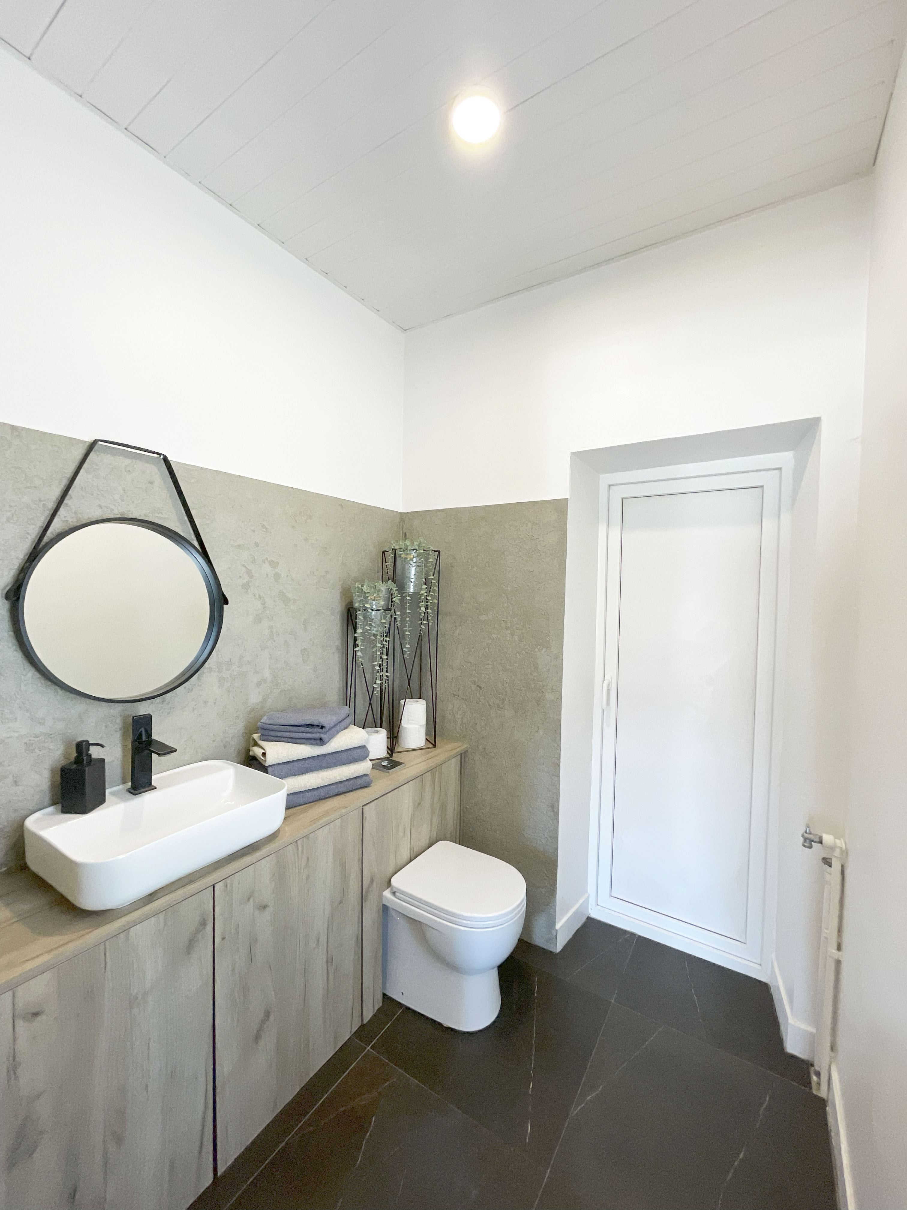 Дом с видом на лес