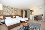 Двухместный номер «Делюкс» с 2 односпальными кроватями в Avwan Hotel Cigli