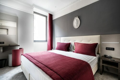 Трехместный номер «Делюкс» в Hotel Varese Roma