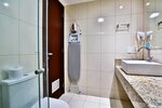 Улучшенный трехместный номер в Quality Hotel & Suites Sao Salvador