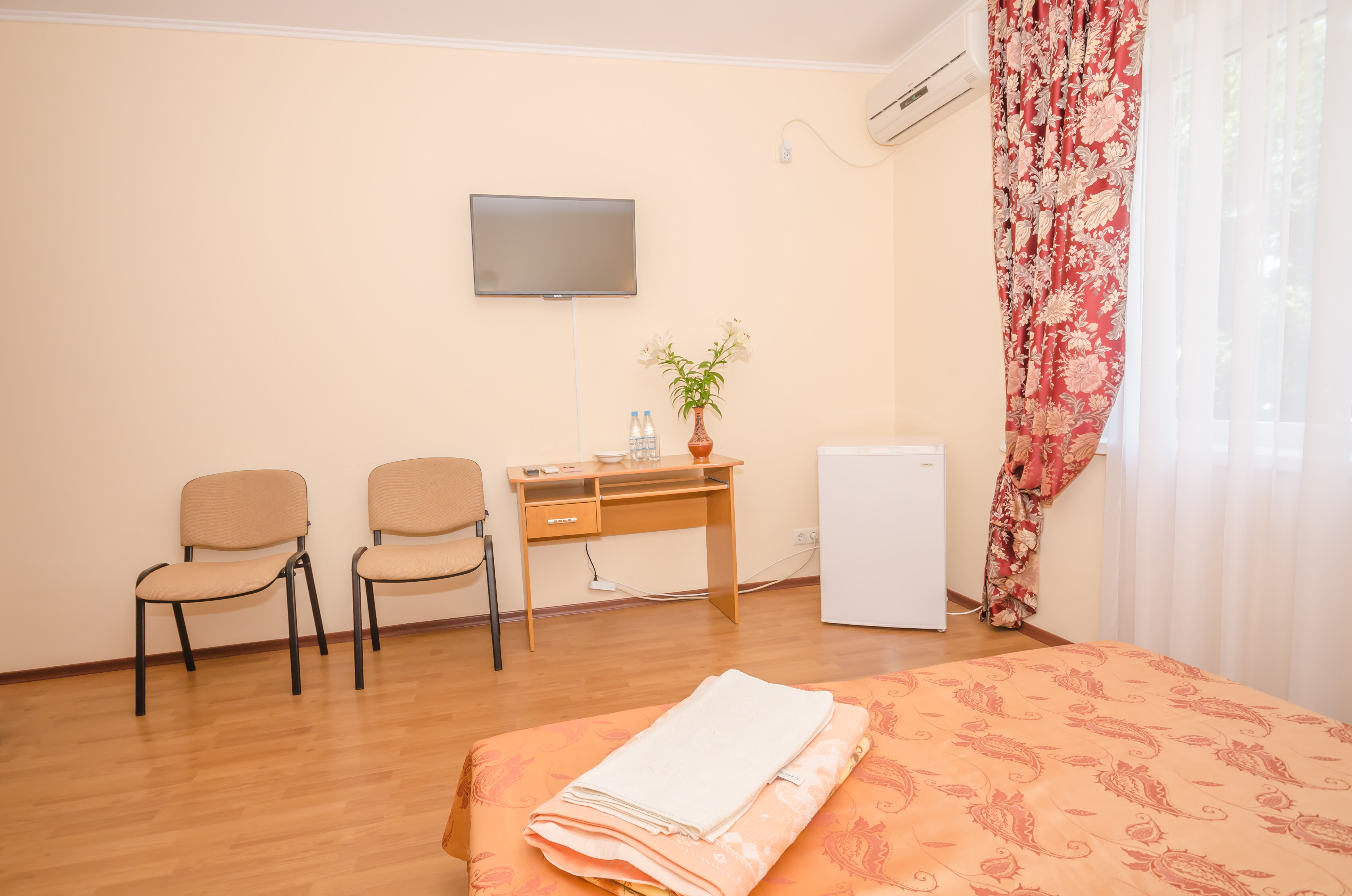 Стандартный двухместный номер с 2 отдельными кроватями, вид на сад