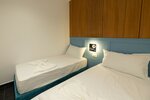 Четырехместный номер «Делюкс» в Aglon Twin's Hotel