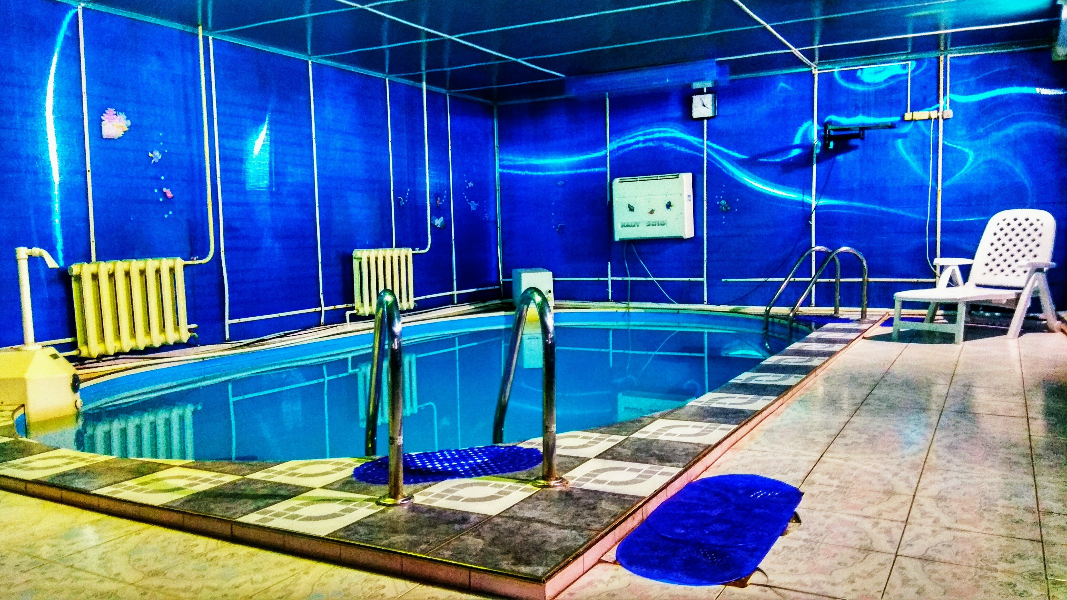 Дом с собственным бассейном