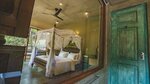 Номер «Делюкс», вид на канал в Ayur Ayur Ayurveda Retreat