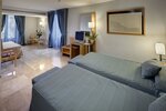 Двухместный номер с 1 двуспальной кроватью (with extra bed) в Hotel del Mar