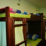Спальное место на двухъярусной кровати в 14-местном номере (общие удобства) в City Hostel
