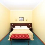 Номер улучшенный стандарт с 1 двуспальной кроватью в Яр Hotel&SPA