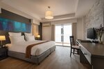 Двухместный номер «Делюкс» с 2 односпальными кроватями в Oakwood Hotel Journeyhub Pattaya