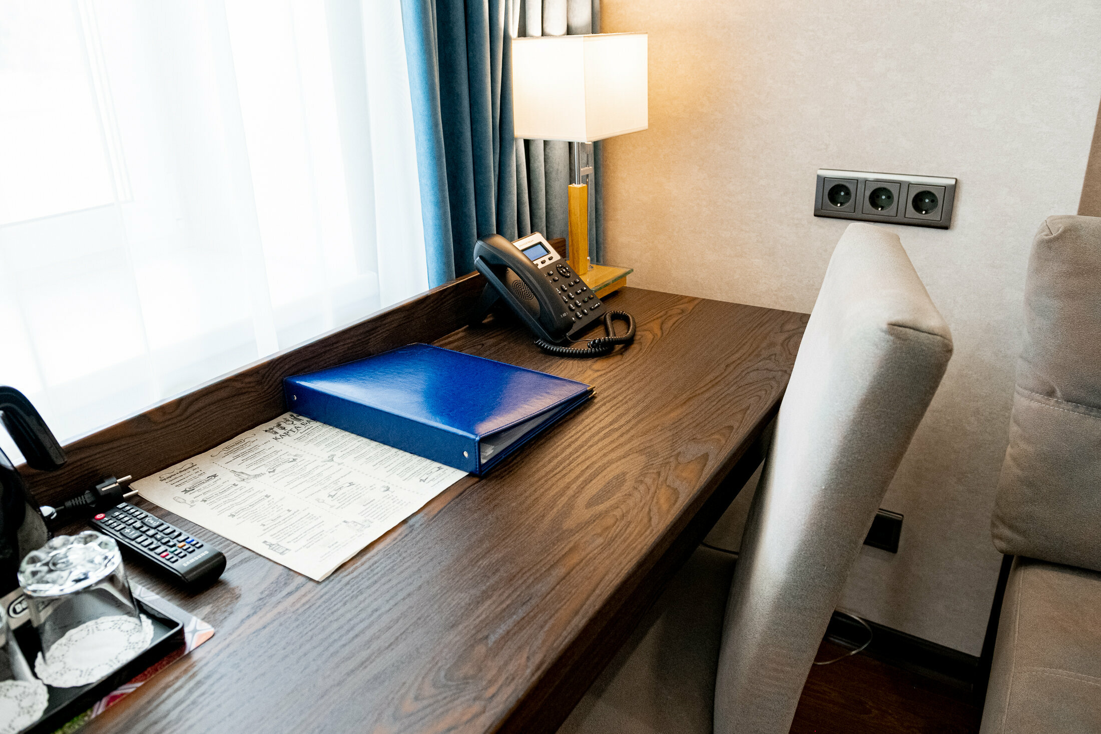 Улучшенный двухместный номер с 1 кроватью или 2 отдельными кроватями, вид на город