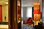 Deluxe Twin Room в Warwick Hotel