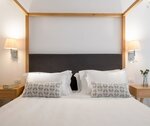 Номер «люкс» в Luxury Suite with Garden and Jacuzzi