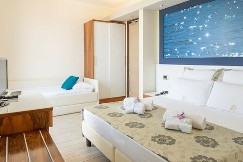 Двухместный номер с 1 или 2 кроватями, балкон, вид на бассейн в Hotel Porta Rosa