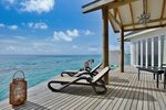 Люкс, над водой в Cinnamon Dhonveli Maldives