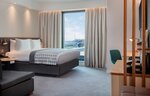 Стандартный номер, 1 двуспальная кровать «Квин-сайз», для людей с ограниченными возможностями в Holiday Inn London Heathrow - Bath Road, an Ihg Hotel