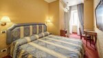 Двухместный номер «Эконом» с 1 двуспальной кроватью в 939 Hotel