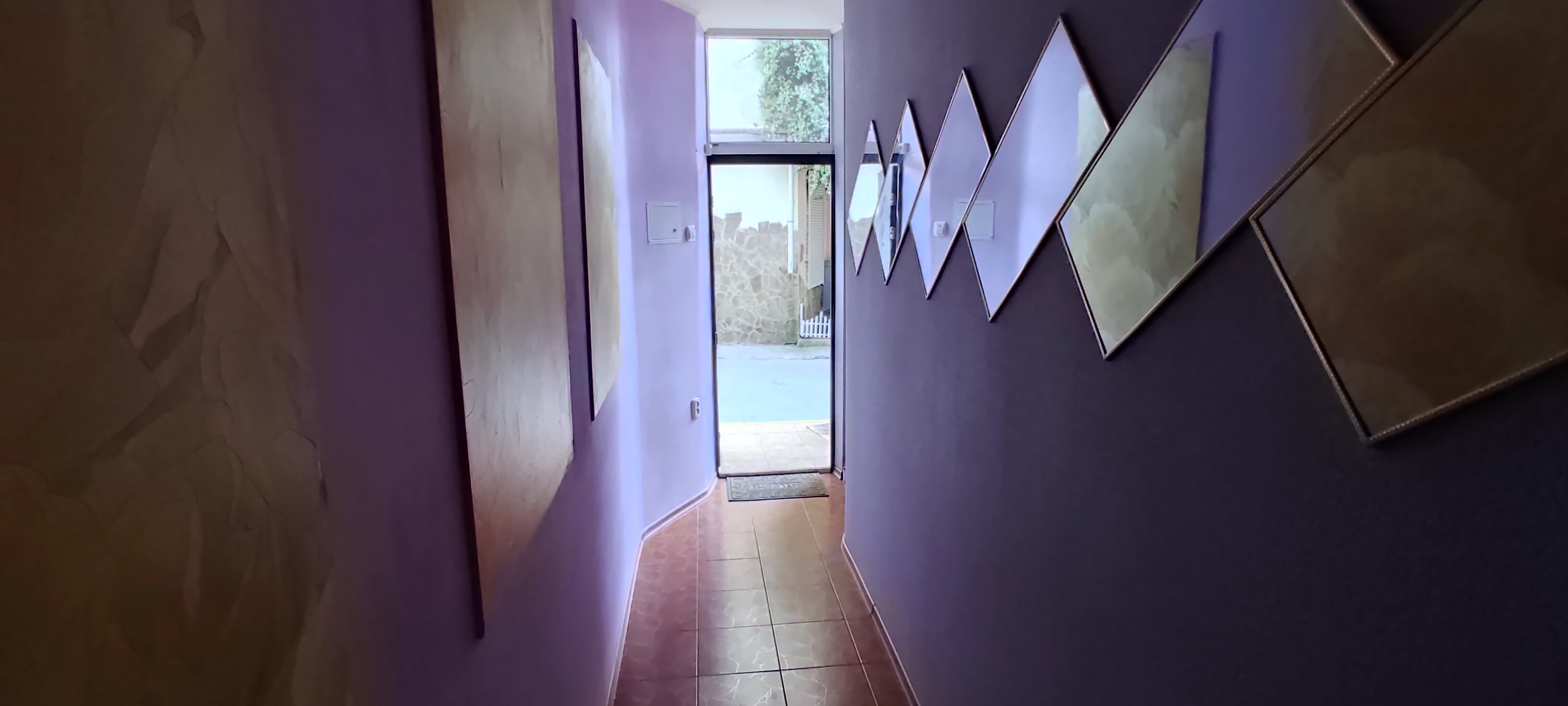 Четырехместный номер с душем