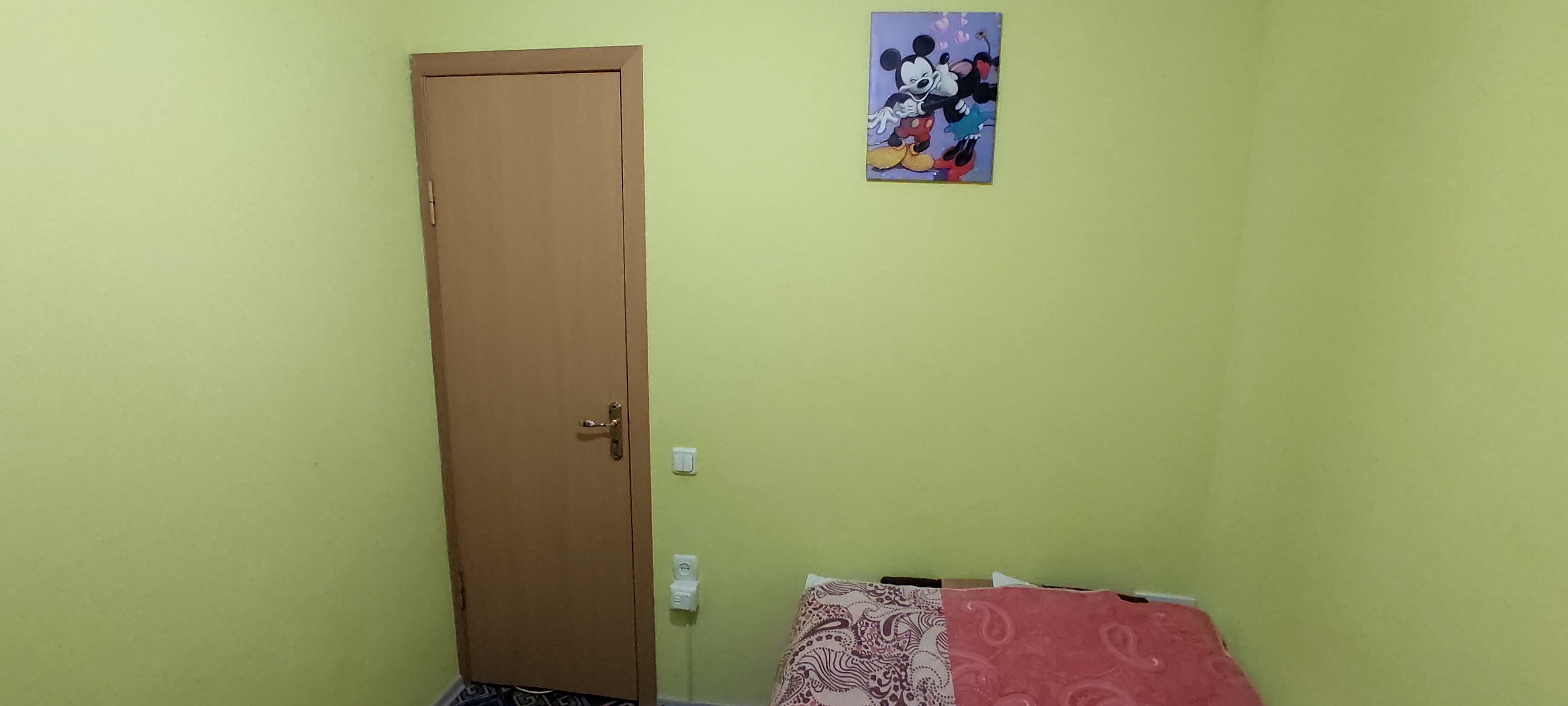 Четырехместный номер с душем