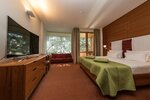 Улучшенный двухместный номер с 1 двуспальной кроватью (Luxury Building) в Palanga Life Balance SPA Отель