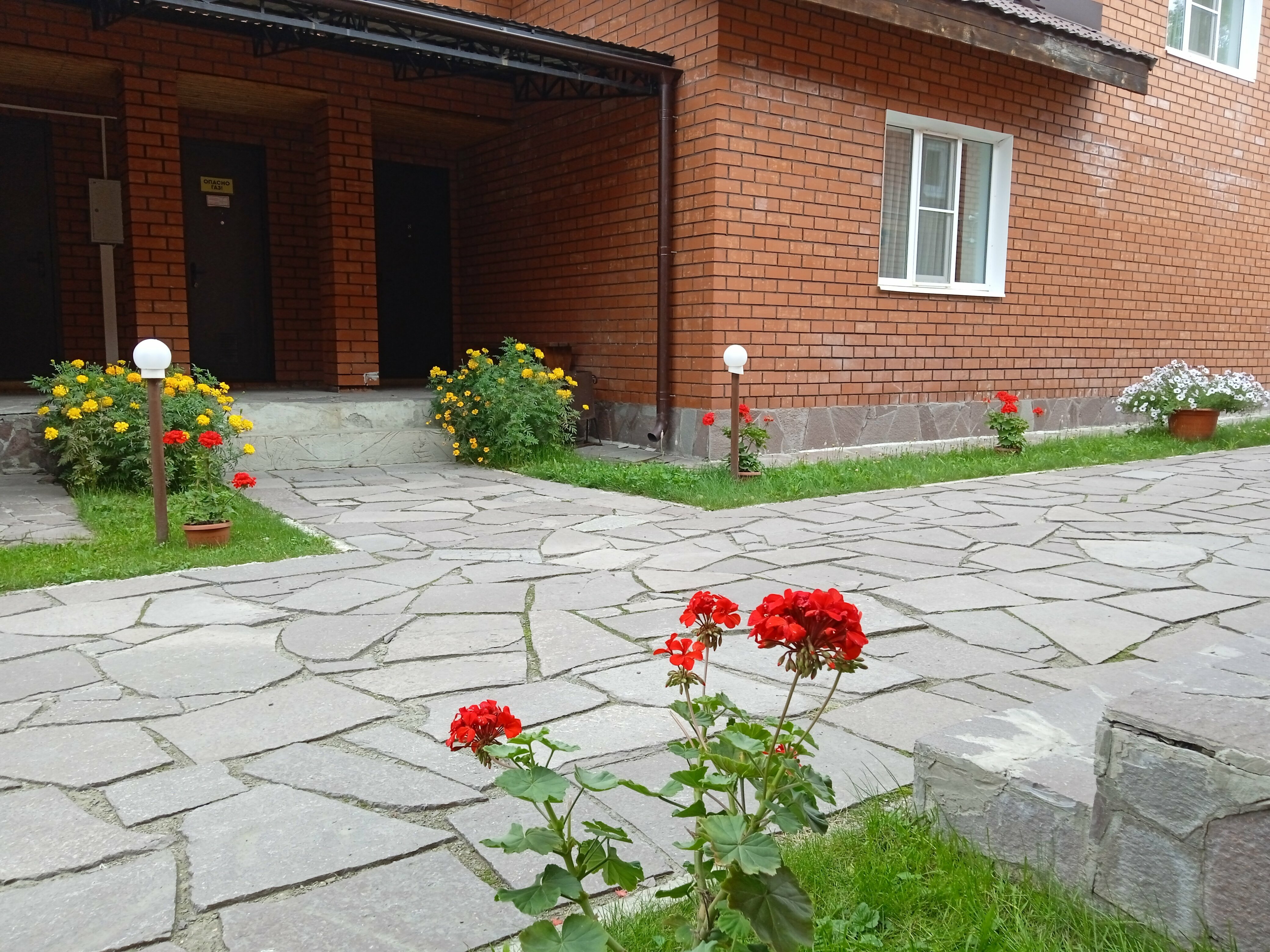 Двухуровневый четырехместный номер