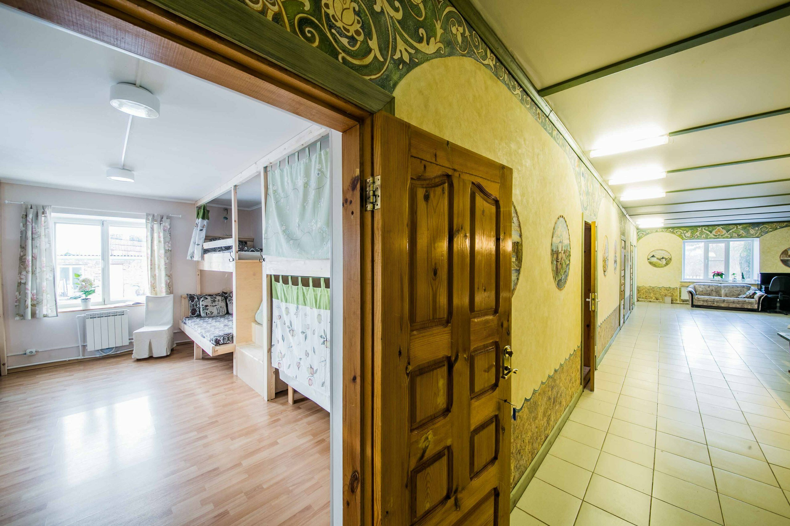 Кровать в общем 8-местном номере