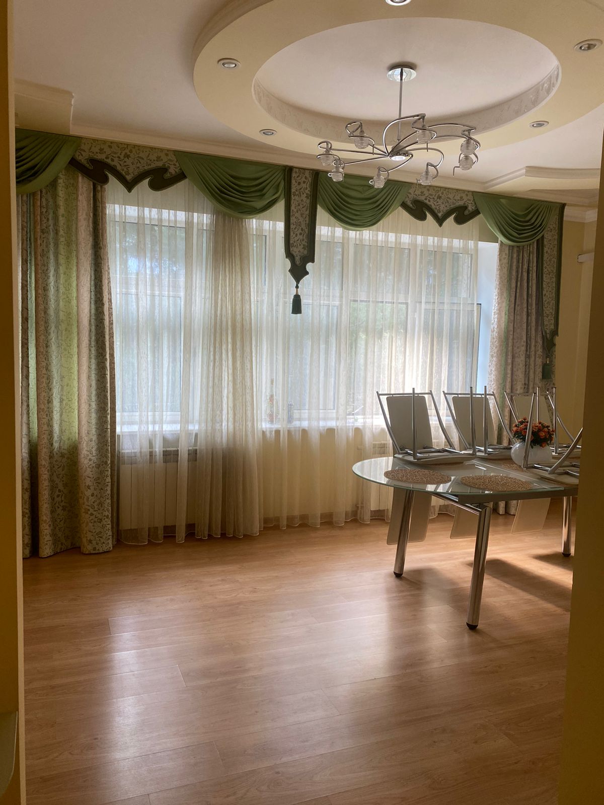 Люкс с 3 спальнями