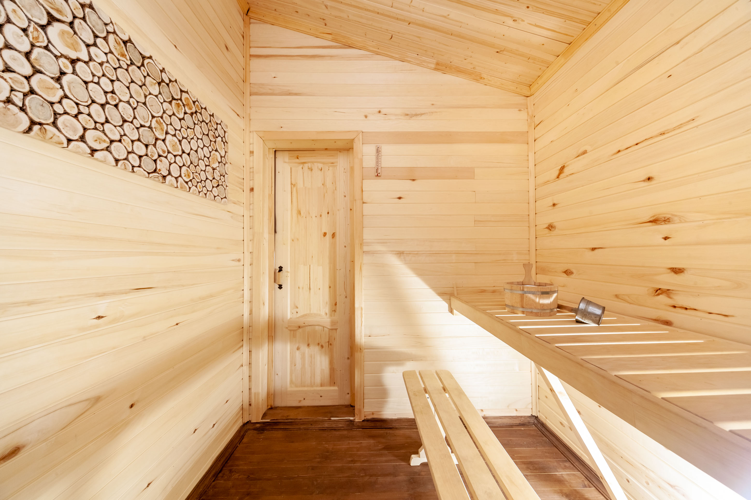 Дом с видом на лес