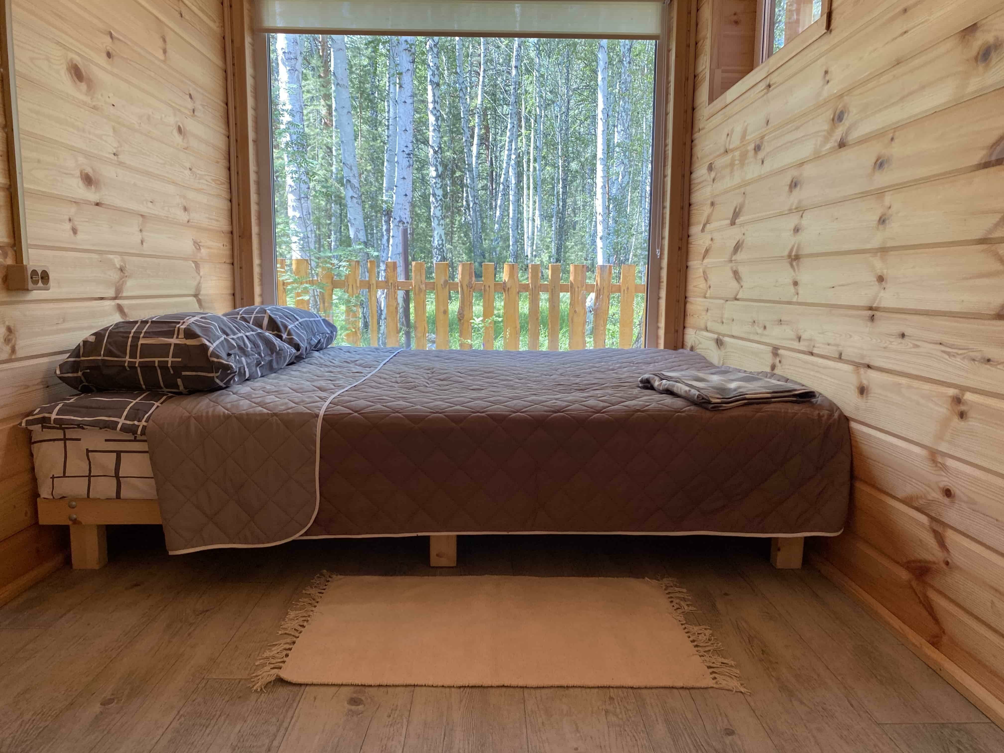 Дом с видом на лес