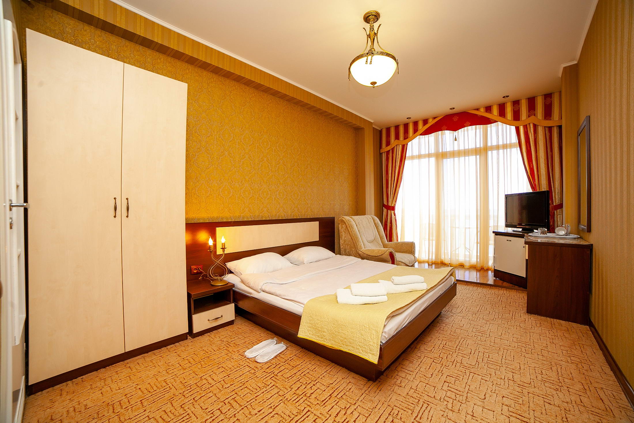 Трехместный номер Делюкс с видом на море