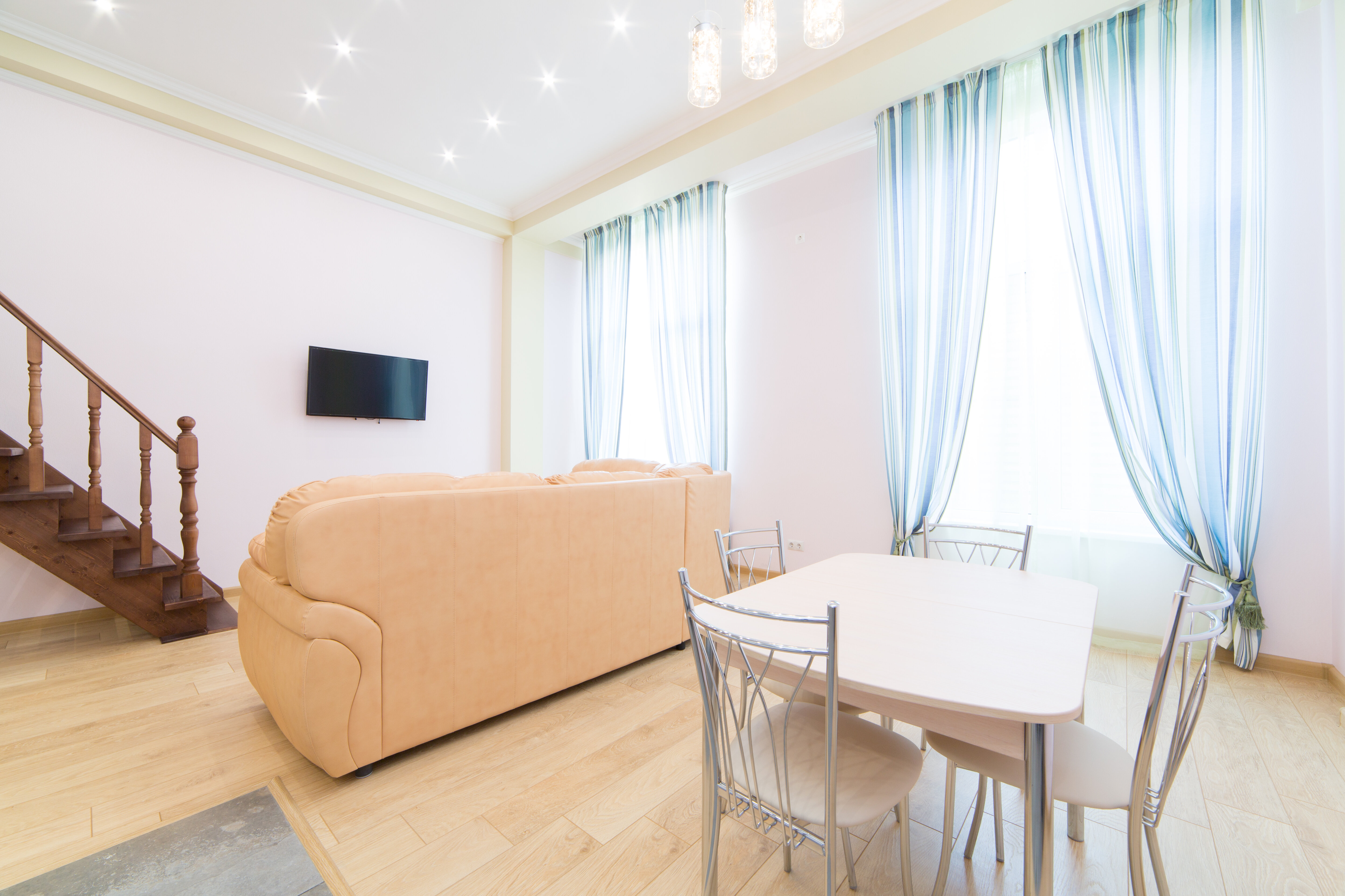 Двухуровневые апартаменты