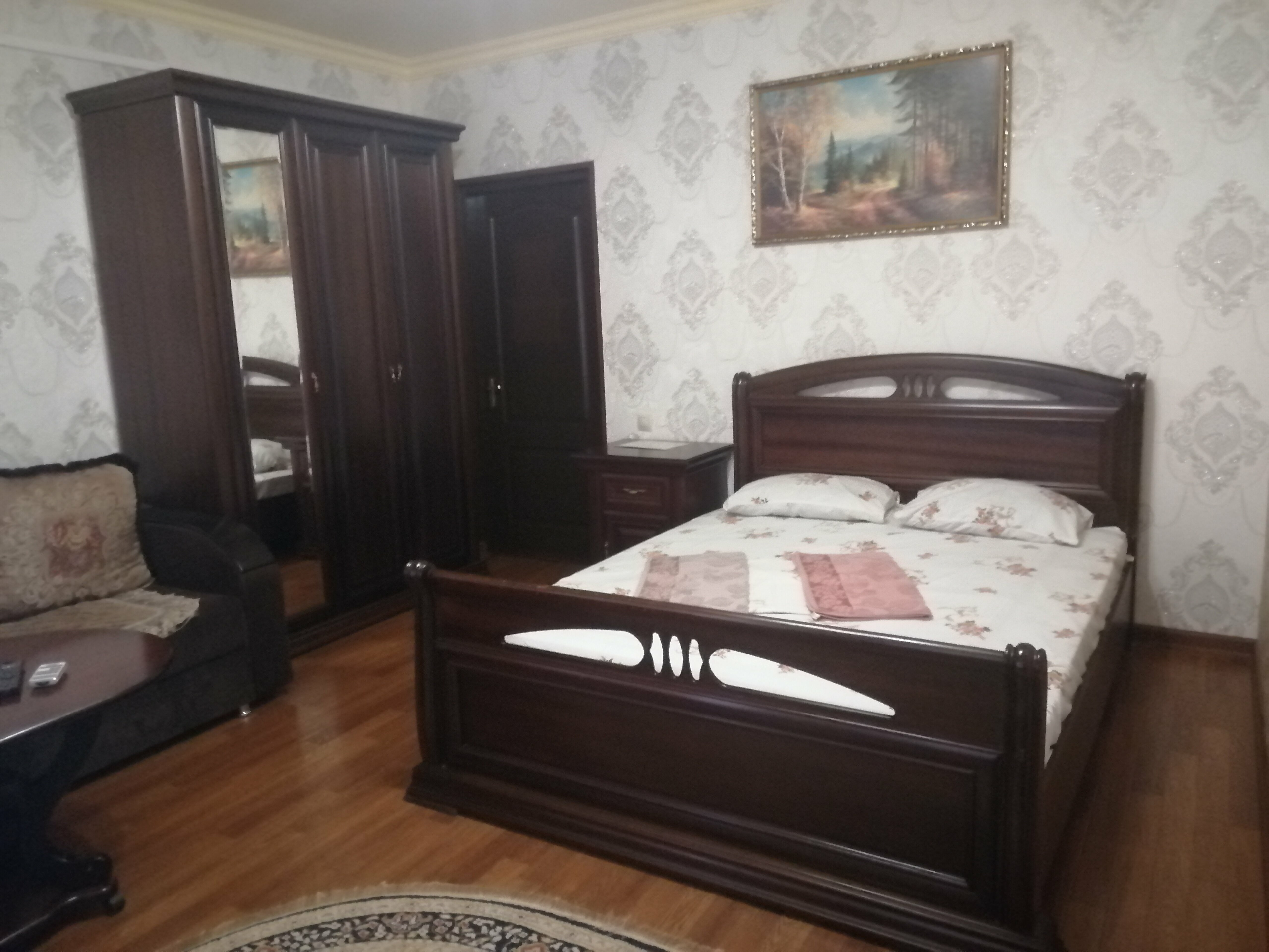 Трехместный номер с душем