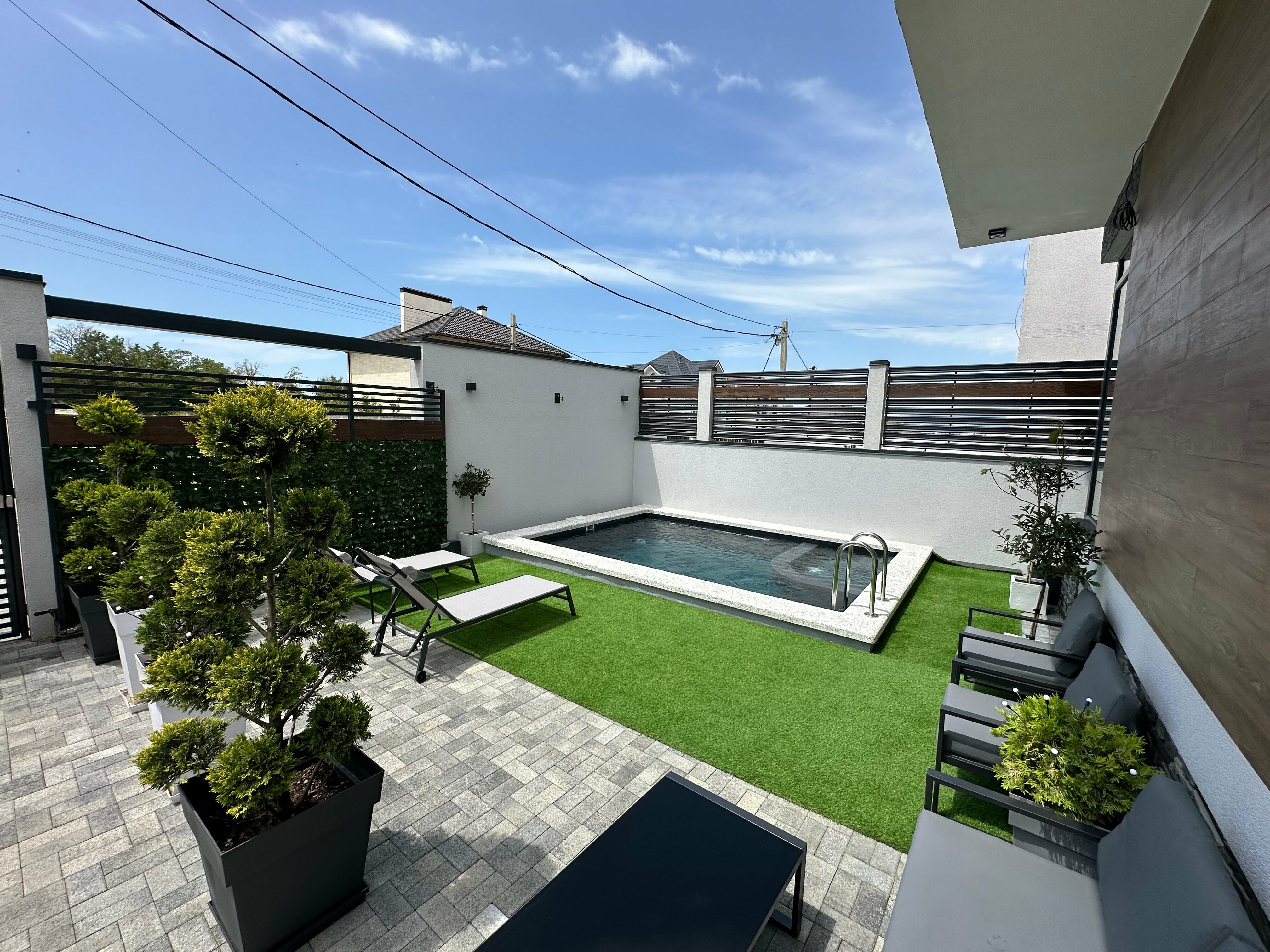 Четырехместный номер с видом на горы