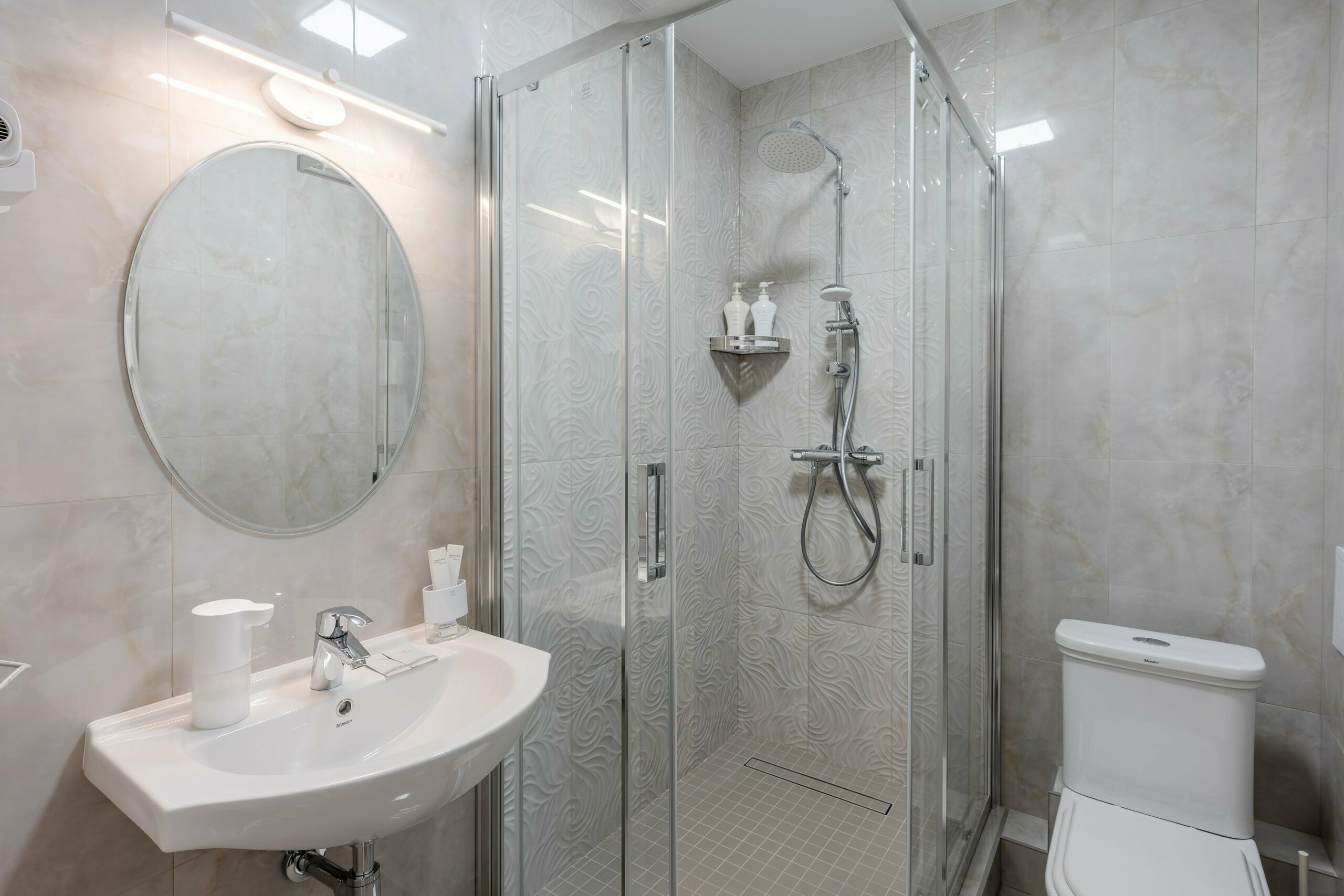 № 302 Семейный Люкс с диваном