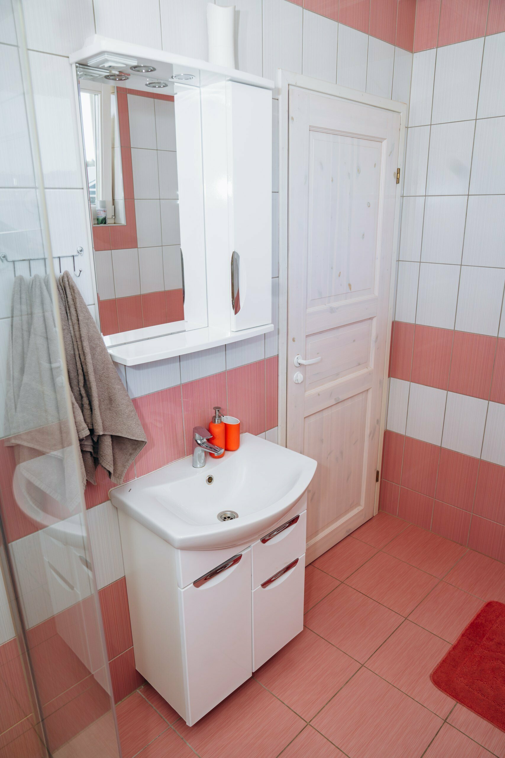 Коттедж с видом на лес